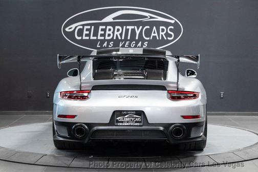 GT Silver Metallic 2019 Porsche 911 GT2 RS