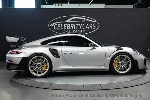 GT Silver Metallic 2019 Porsche 911 GT2 RS