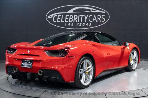 2016 Ferrari 488 GTB 2dr Coupe