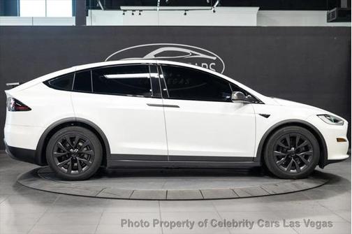 2022 Tesla Model X Long Range