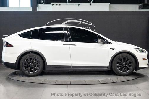 2022 Tesla Model X Long Range