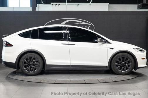 2022 Tesla Model X Long Range