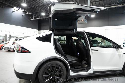 2022 Tesla Model X Long Range