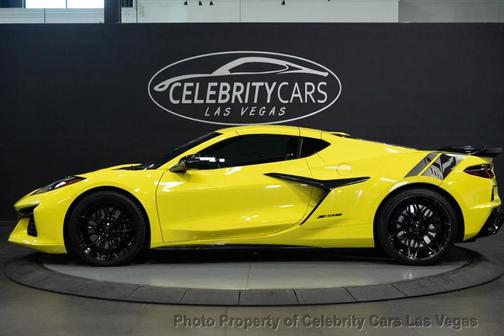 Accelerate Yellow Metallic 2023 Chevrolet Corvette Z06