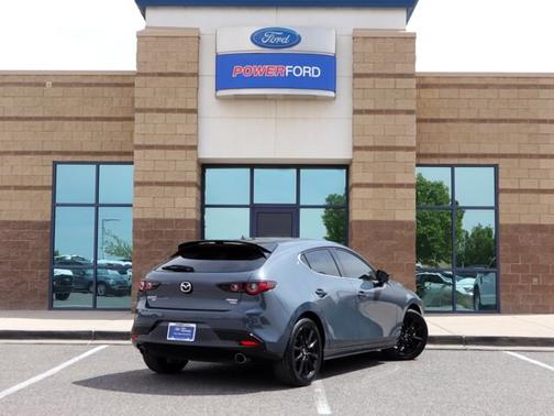 2024 Mazda Mazda3 PREMIUM