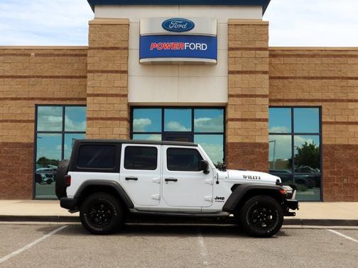 Bright White Clearcoat 2021 Jeep Wrangler Unlimited SPORT