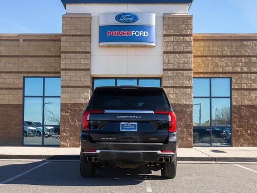 2025 GMC Yukon DENALI