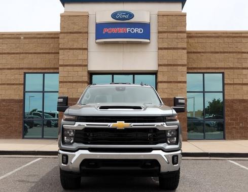 Sterling Gray Metallic 2025 Chevrolet Silverado 2500 LT