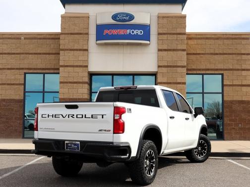 2023 Chevrolet Silverado 1500 ZR2