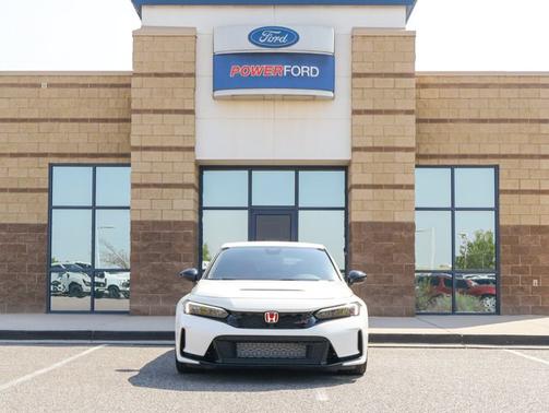 White 2024 Honda Civic BASE