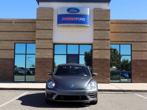 2018 Volkswagen Beetle 2.0T S