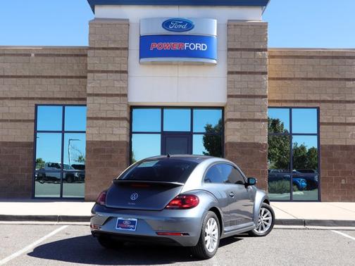 2018 Volkswagen Beetle 2.0T S