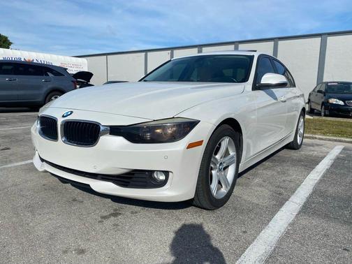 2014 BMW 328 328i Sedan 4D