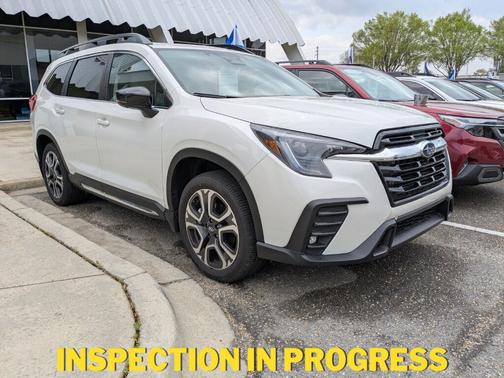 Crystal White Pearl 2025 Subaru Ascent Limited