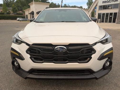 Crystal White Pearl 2025 Subaru Crosstrek Sport