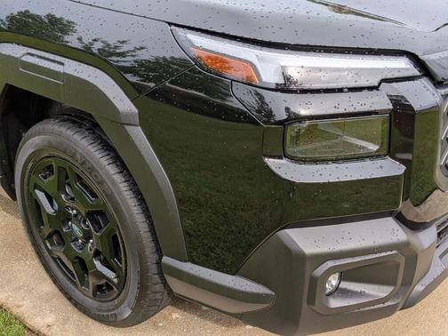 Crystal Black Silica 2026 Subaru Outback Limited