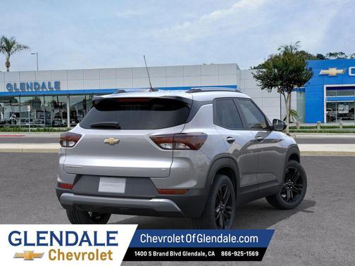 Sterling Gray Metallic 2026 Chevrolet Trailblazer LT