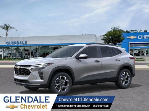 Sterling Gray Metallic 2026 Chevrolet Trax LT