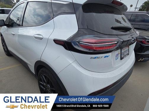 Summit White 2022 Chevrolet Bolt EV FWD 1LT