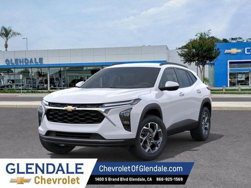 Summit White 2026 Chevrolet Trax LT
