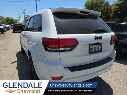 Bright White Clearcoat 2019 Jeep Grand Cherokee Altitude