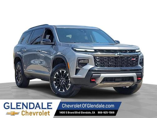 Sterling Gray Metallic 2025 Chevrolet Traverse AWD Z71