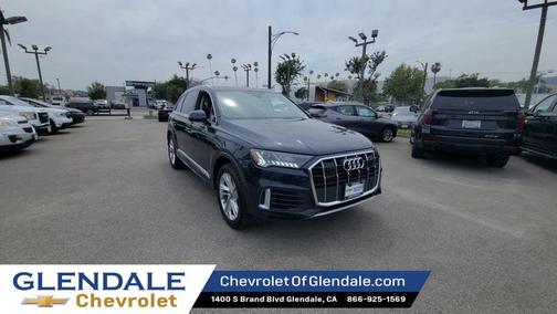 Navarra Blue Metallic 2024 Audi Q7 55 Premium Plus