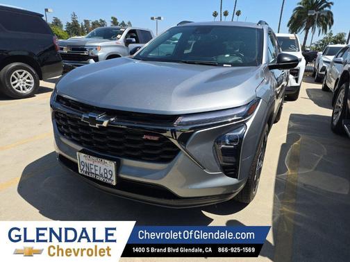 Sterling Gray Metallic 2024 Chevrolet Trax FWD 2RS