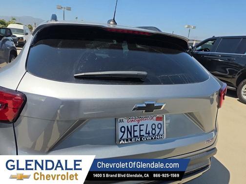 Sterling Gray Metallic 2024 Chevrolet Trax FWD 2RS