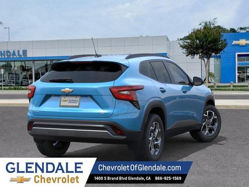 Marina Blue Metallic 2026 Chevrolet Trax LT