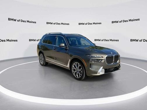 2025 BMW X7