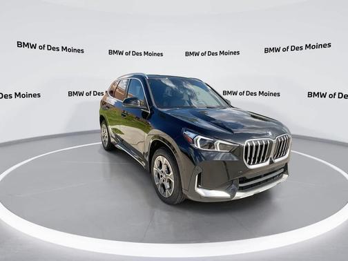 2025 BMW X1 