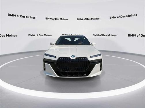 2024 BMW i7