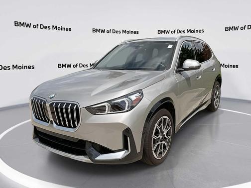 2025 BMW X1 