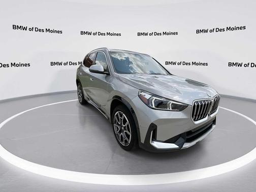 2025 BMW X1 