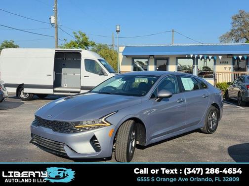 Everlasting Silver 2021 Kia K5 LXS