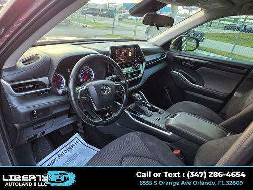 2020 Toyota Highlander LE