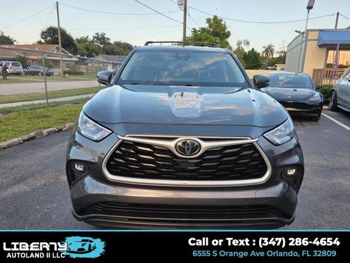 2020 Toyota Highlander LE