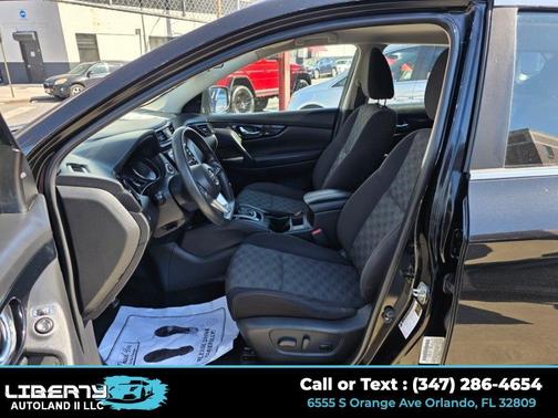 2018 Nissan Rogue Sport SV