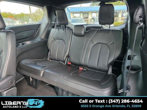 2025 Chrysler Pacifica L