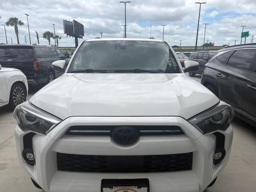 Super White 2021 Toyota 4Runner SR5 Premium