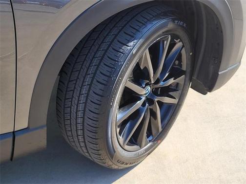 2022 Mazda CX-9 Touring Plus