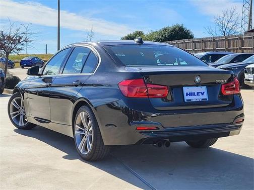 2017 BMW 330 i