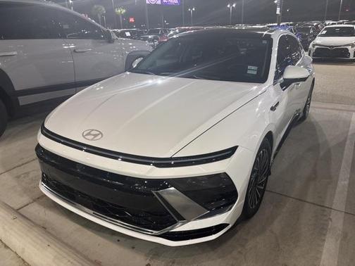 2025 Hyundai SONATA Hybrid Limited