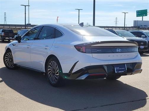 2025 Hyundai SONATA Hybrid Limited