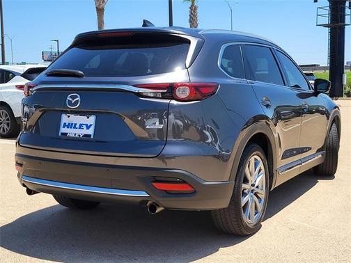 2018 Mazda CX-9 Signature