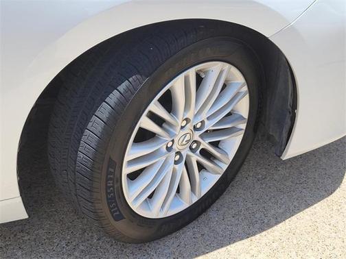 2018 Lexus ES 350 Base