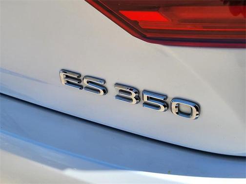 2018 Lexus ES 350 Base