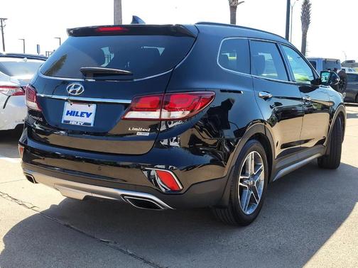 Becketts Black 2018 Hyundai SANTA FE Limited Ultimate