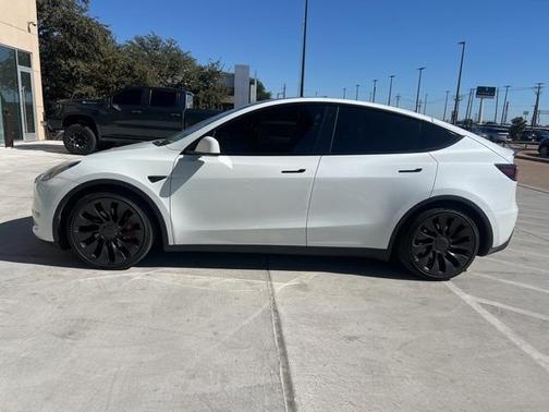 2022 Tesla Model Y Performance